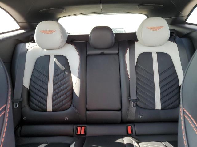 SD7VUJBW7PTV08704 Aston Martin Dbx 707