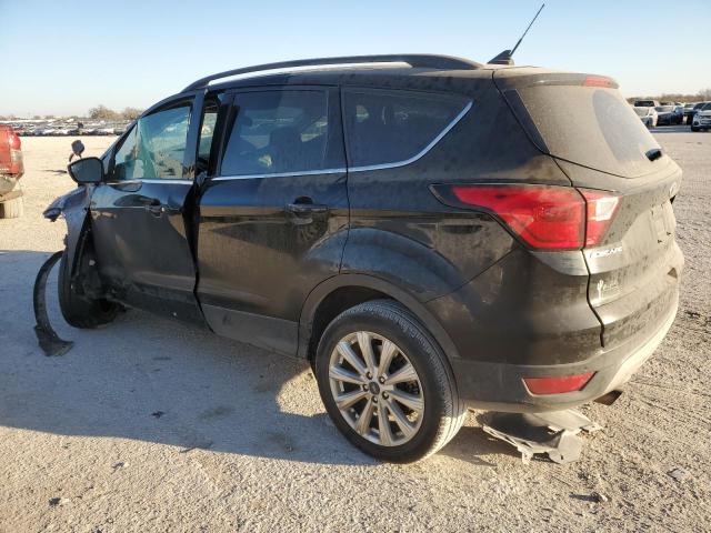 1FMCU0HD6KUA46660 Ford ESCAPE SEL