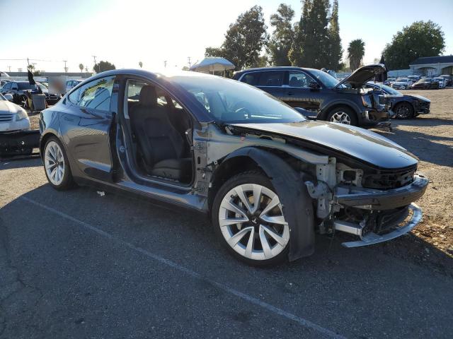 5YJ3E1EB6NF246722 Tesla MODEL 3