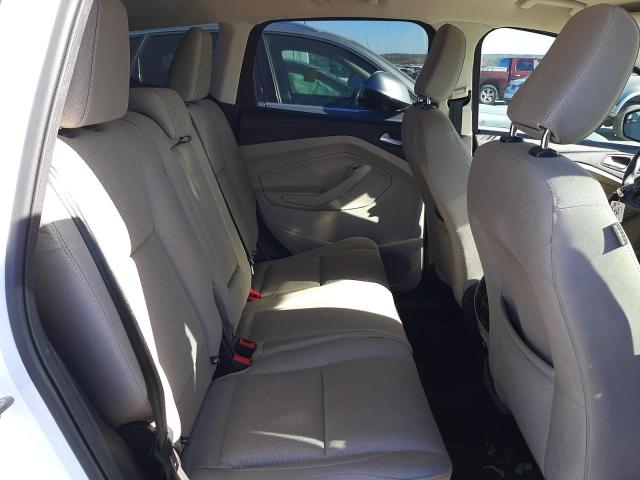 1FMCU9GDXKUA01663 Ford ESCAPE SE