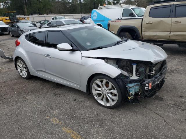 KMHTC6AD8FU225417 Hyundai Veloster