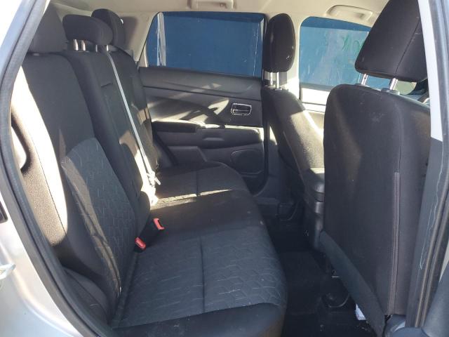 JA4ARUAU8NU010787 Mitsubishi Outlander Sport Es