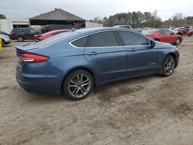 3FA6P0RU3KR117902 Ford Fusion Titanium