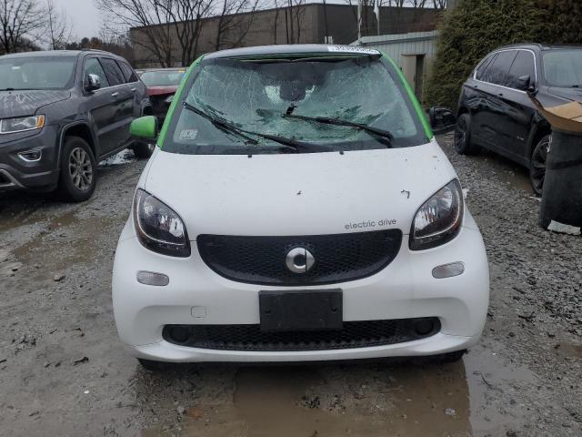 WMEFJ9BA8HK237046 Smart Fortwo
