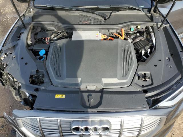 WA1VAAGE4KB006704 Audi E-tron Prestige