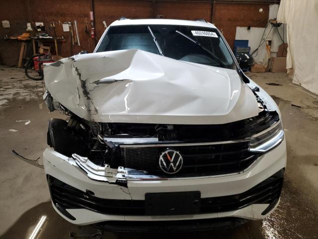 3VV8B7AXXPM010125 Volkswagen Tiguan Se R-line Black