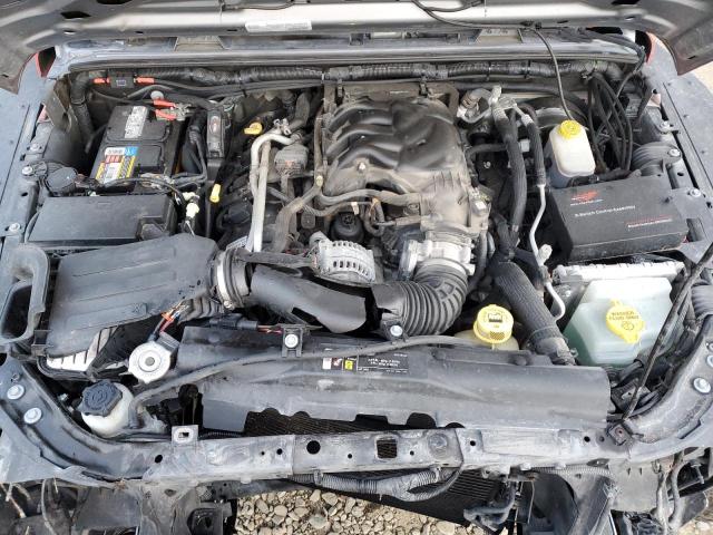 1C4HJWDG2JL920979 Jeep Wrangler Unlimited Sport