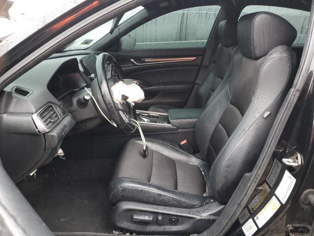 1HGCV1F30JA060704 Honda Accord Sport