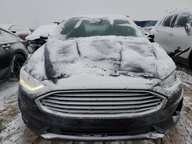 3FA6P0LU5KR147623 Ford FUSION SE