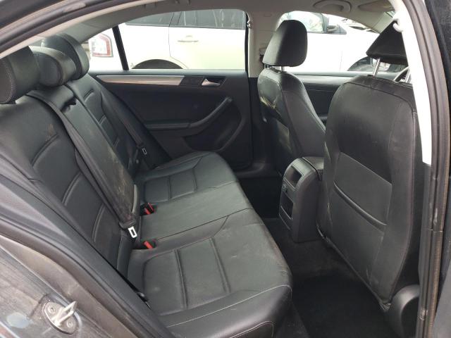 3VWB67AJ6JM206765 Volkswagen JETTA SE
