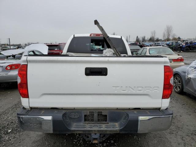 5TFUY5F17JX765951 Toyota Tundra Double Cab Sr/sr5