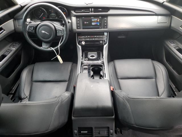 SAJBJ4BV1GCY23570 Jaguar XF PREMIUM