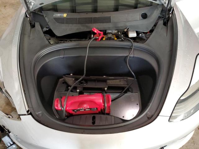 5YJ3E1EA9JF043034 Tesla MODEL 3