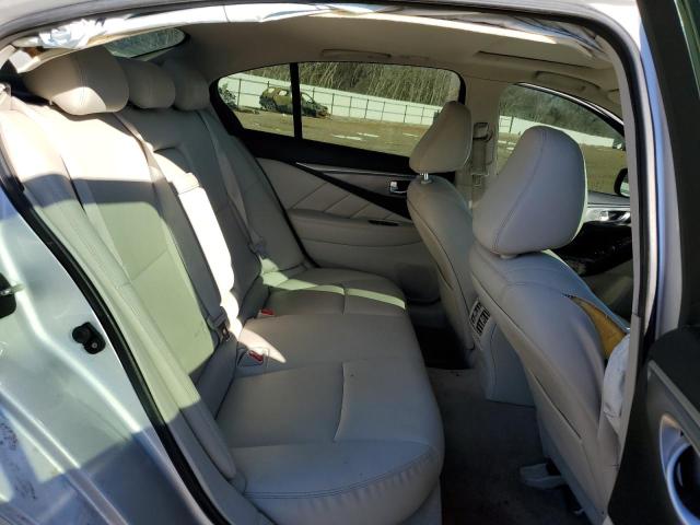 JN1BV7AR4FM411633 Infiniti Q50 BASE