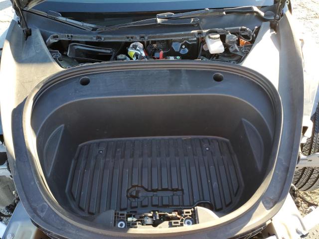 5YJ3E1EB6NF246722 Tesla MODEL 3