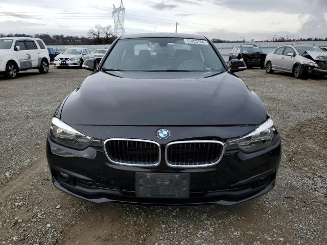 WBA8A9C3XHK864383 BMW 320 I