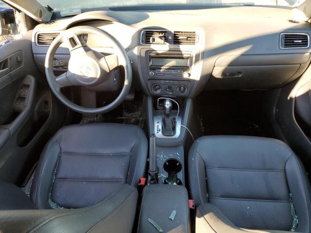 3VWD17AJ8EM261909 Volkswagen JETTA SE