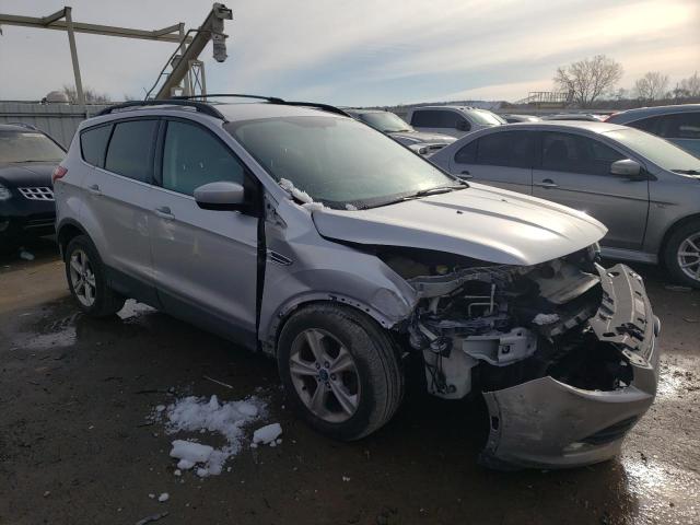 1FMCU9G90FUA95599 Ford ESCAPE SE