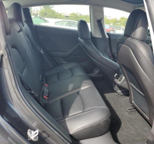 5YJ3E1EA1KF306988 Tesla MODEL 3