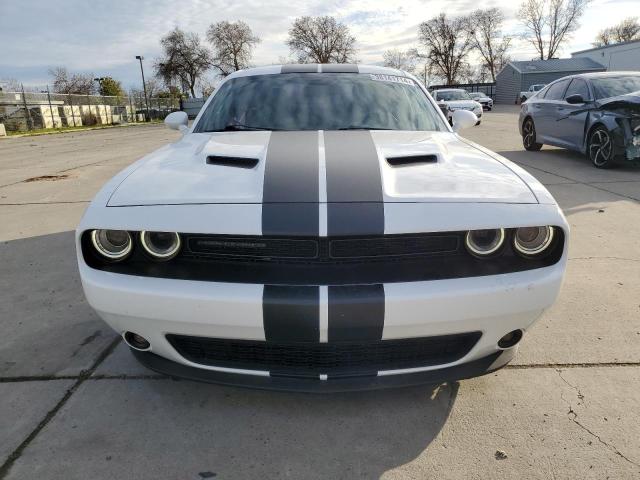 2C3CDZAG4JH204528 Dodge Challenger Sxt