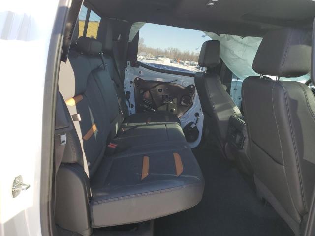 1GTUUEE83PZ243647 GMC Sierra K1500 At4