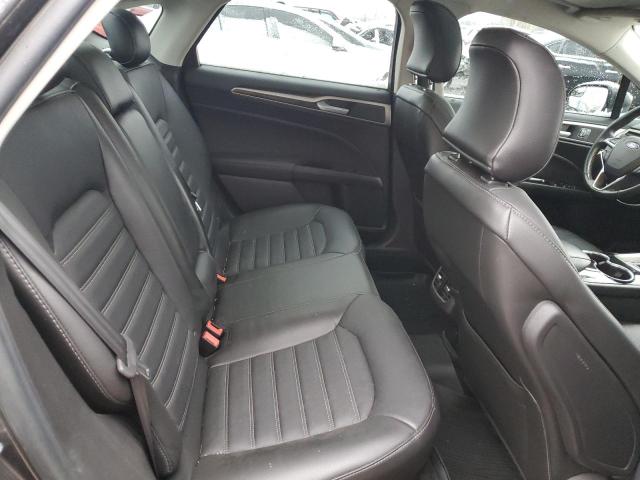 3FA6P0H9XGR366427 Ford FUSION SE