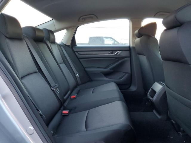 1HGCV1F17KA053913 Honda ACCORD LX