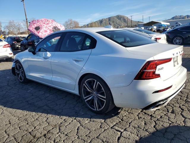 7JRA22TM4LG032147 Volvo S60 T6 R-design