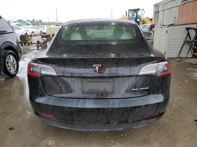 5YJ3E1EB8NF233504 Tesla MODEL 3