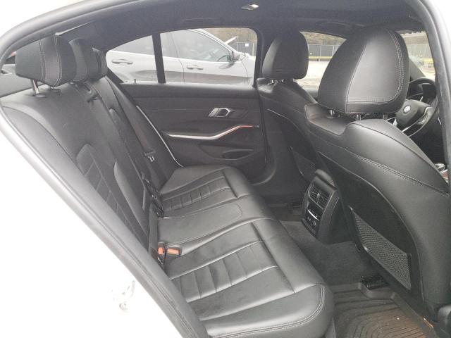 WBA5R7C51KAJ82166 BMW 330XI