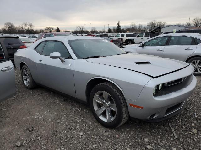 2C3CDZAG4NH261155 Dodge Challenger Sxt