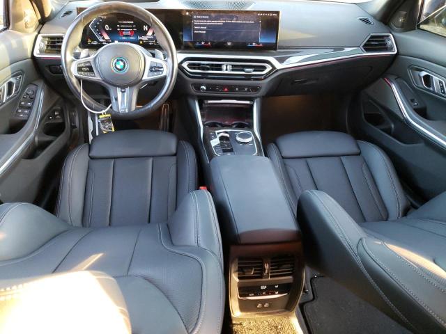 3MW39FF0XP8D06276 BMW 330e