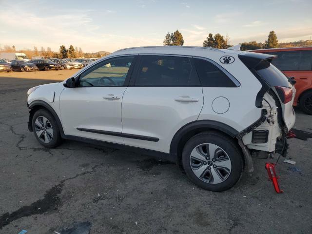 KNDCM3LD8J5163937 KIA NIRO LX