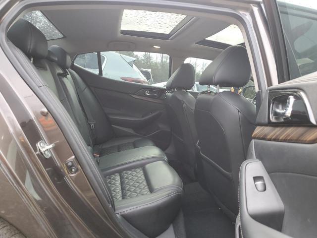 1N4AA6AP5GC399633 Nissan Maxima 3.5s