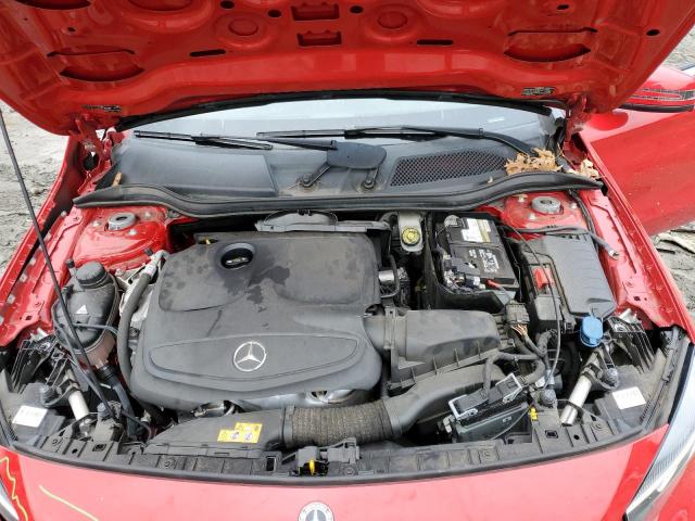 WDCTG4GB5JJ398576 Mercedes-Benz Gla 250 4matic