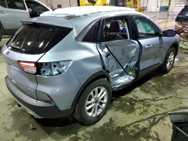 1FMCU9G63NUB70526 Ford ESCAPE SE