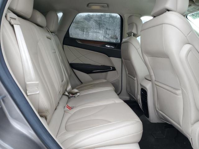5LMCJ2C90HUL34817 Lincoln MKC SELECT