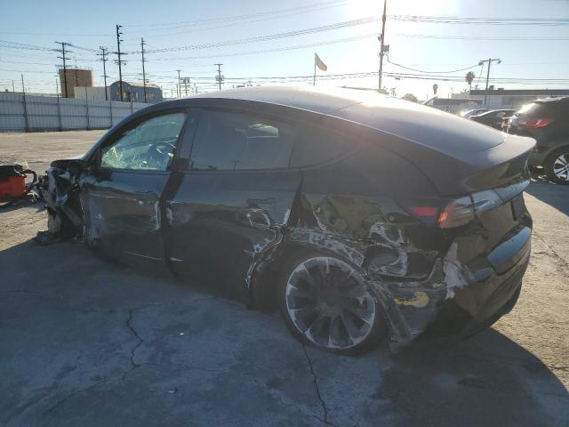 7SAYGDEE4NF384094 Tesla Model Y