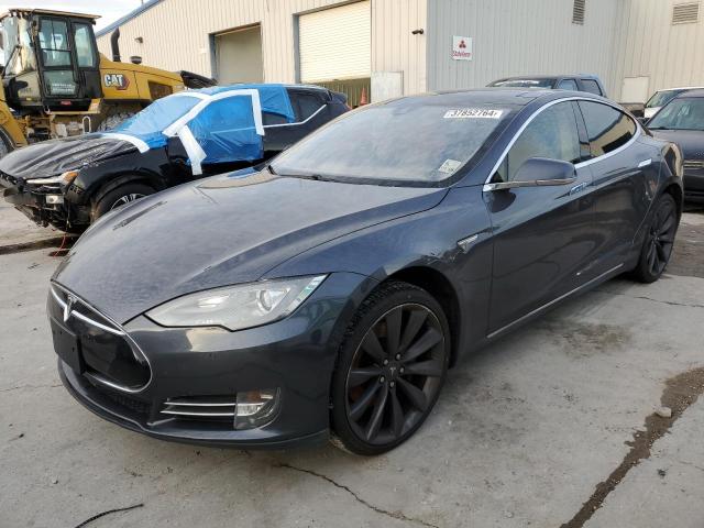 37852764 :رقم المزاد ، 5YJSA1H19EFP62213 vin ، 2014 Tesla Model S مزاد بيع