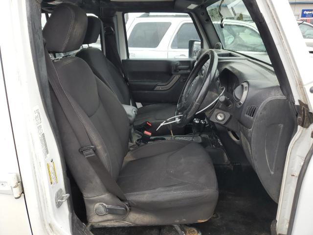 1C4BJWKG2EL302723 Jeep Wrangler Unlimited Sport