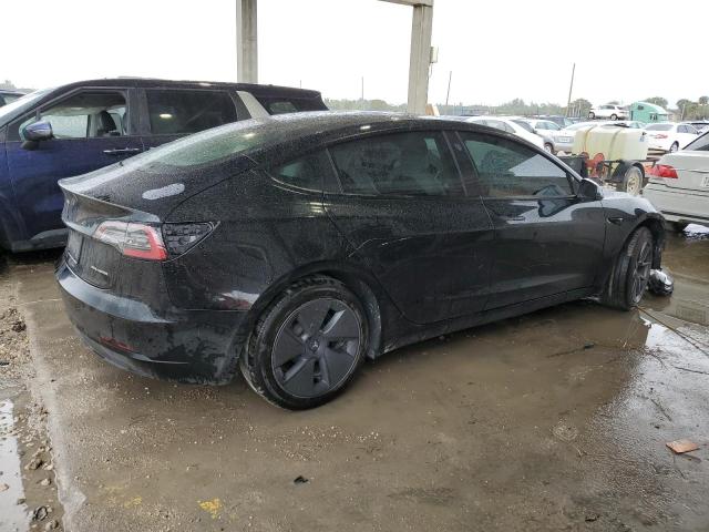 5YJ3E1EB8NF233504 Tesla MODEL 3