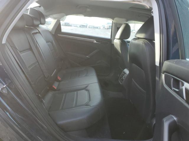 1VWBA7A31JC032752 Volkswagen PASSAT SE