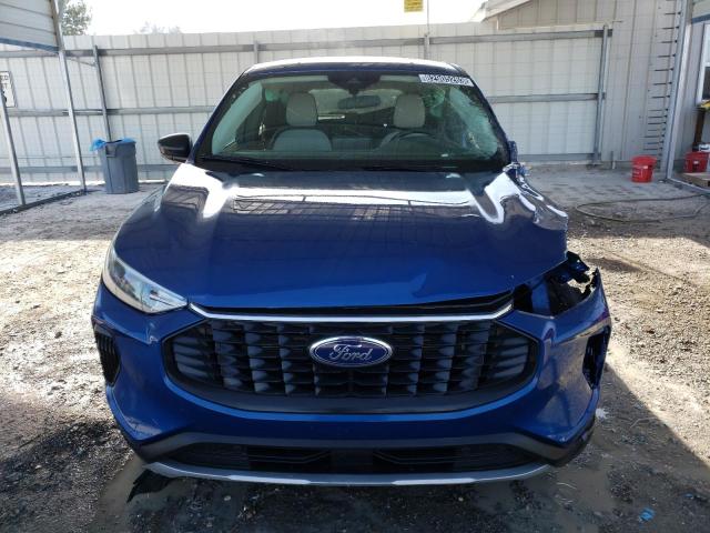 1FMCU0GN3PUA14055 Ford Escape Active