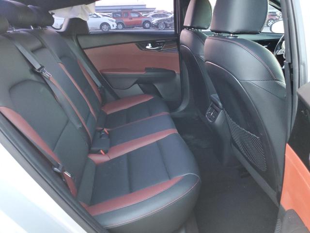 3KPF54AD9LE214016 KIA FORTE EX