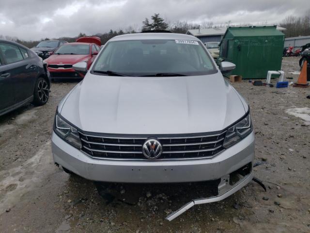 1VWAT7A31HC023694 Volkswagen PASSAT S