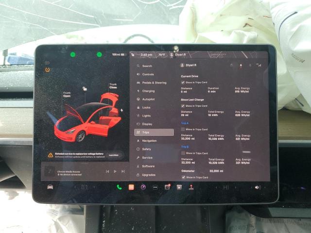 5YJ3E1EB9NF104901 Tesla MODEL 3