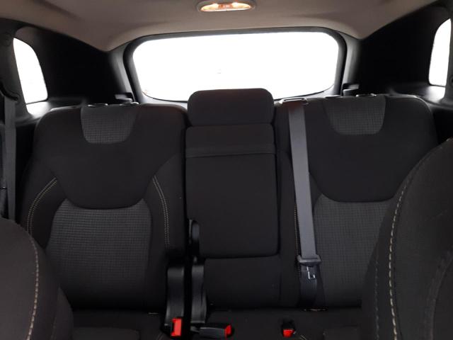 1C4PJLCS7GW372937 Jeep Cherokee Latitude
