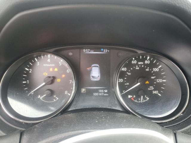 JN1BJ1CP1JW150804 Nissan Rogue Sport S