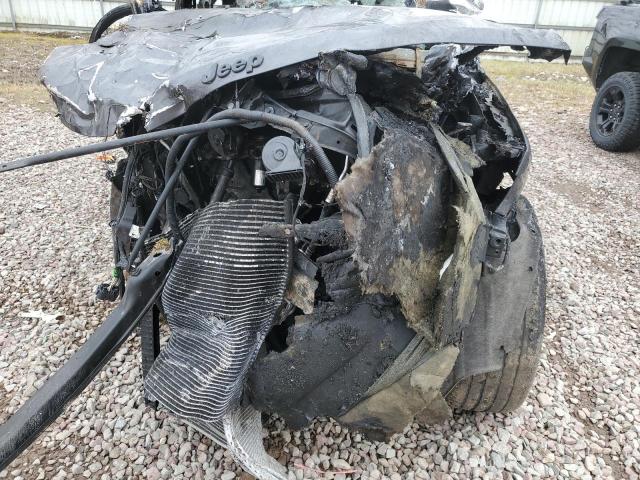 1C4RJFAG9KC794498 Jeep Grand Cherokee Laredo