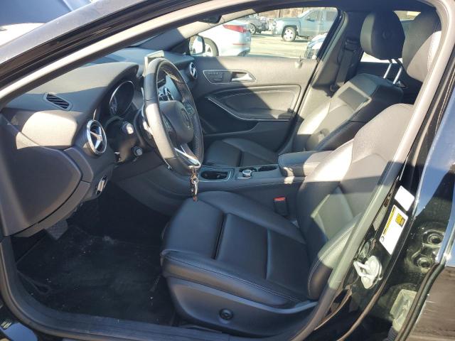 WDCTG4EB7HJ338392 Mercedes-Benz GLA 250